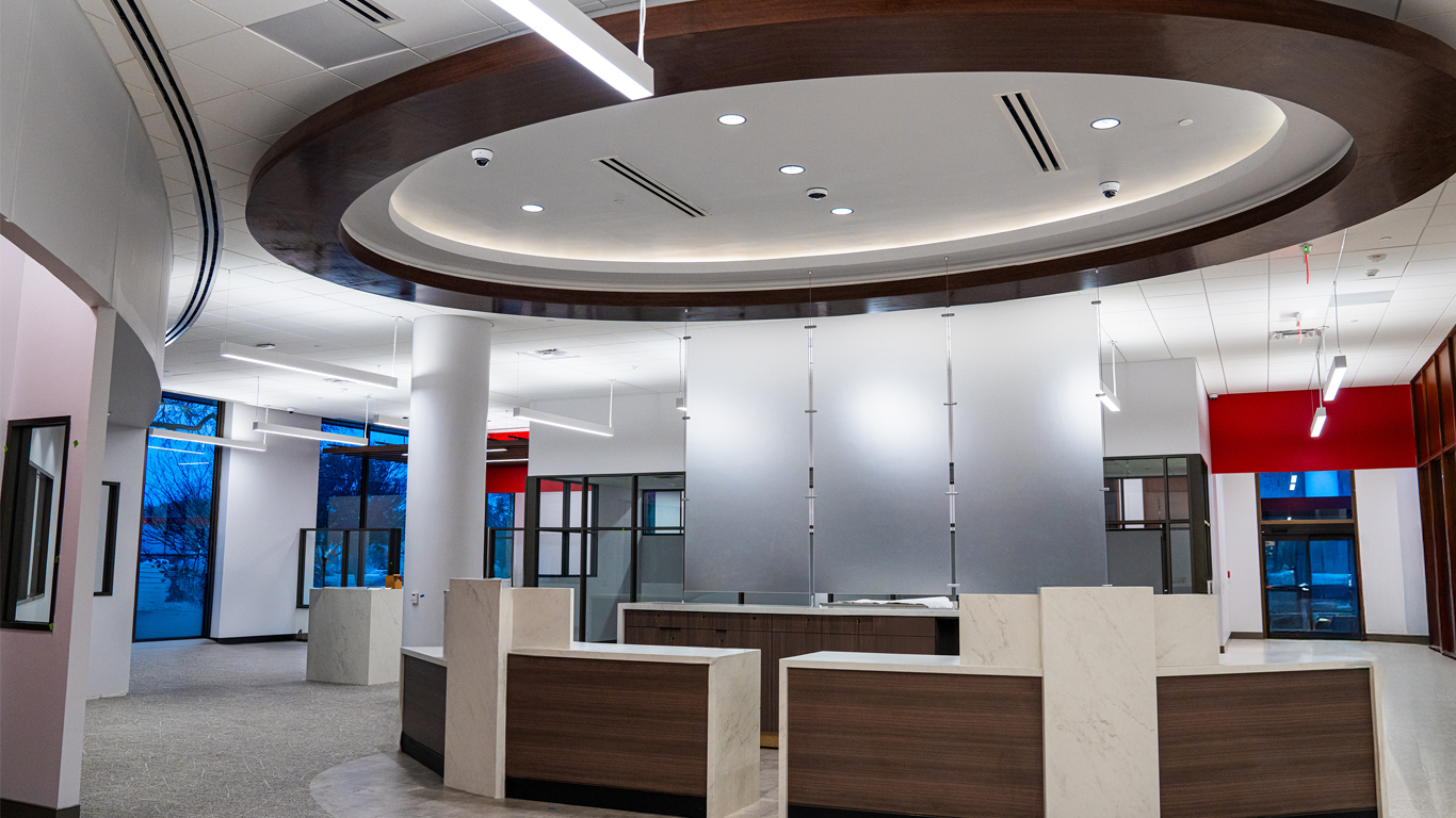 Picture of Broadway Bank main lobby