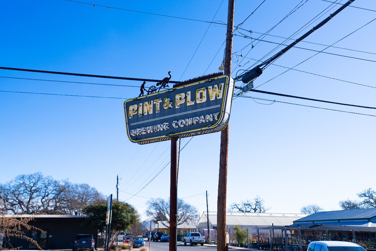 pint and plow