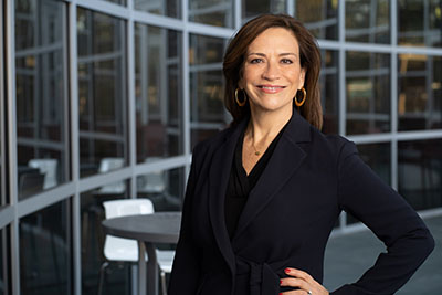 Julia Reinhart